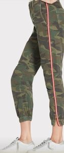 Sundry Camouflage Zip Ankle 27 mid-rise jogger